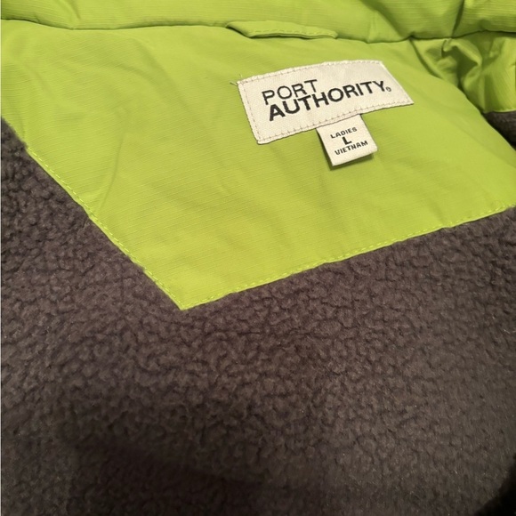 PORT AUTHORITY Women's Large
NOOTKA Hooded Jacket
Fleece INSULATED - Picture 7 of 13